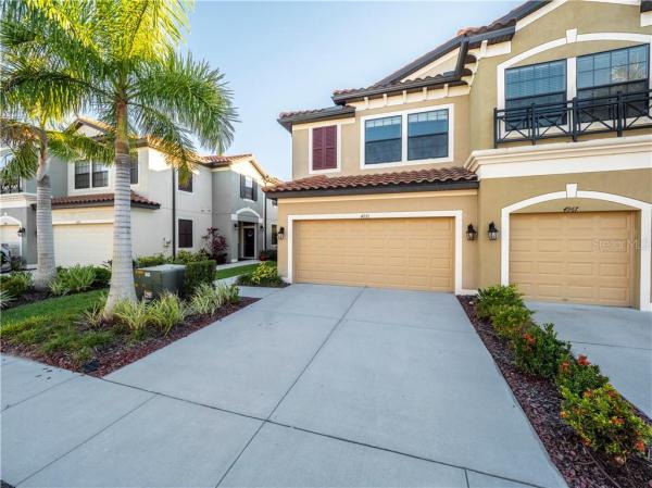 MUIRFIELD VILLAGE AT HONORE