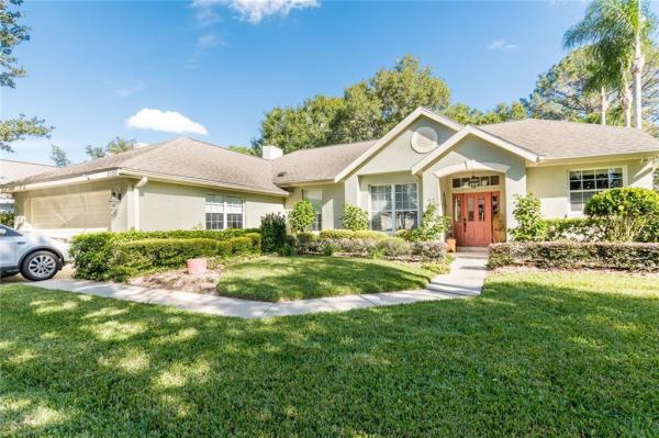 MOUNT DORA COUNTRY CLUB MOUNT DORA UNIT 01