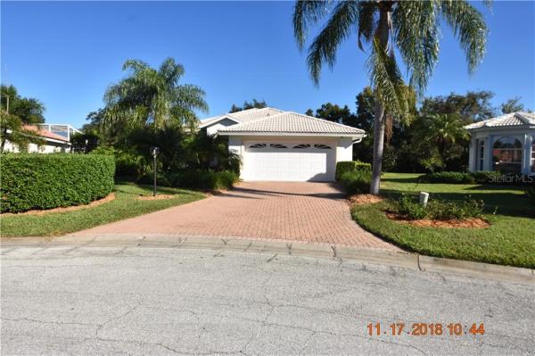 FAIRWAY LAKES AT PALM AIRE