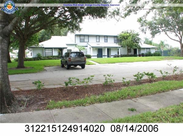 CHANCELLORS ROW PH 02