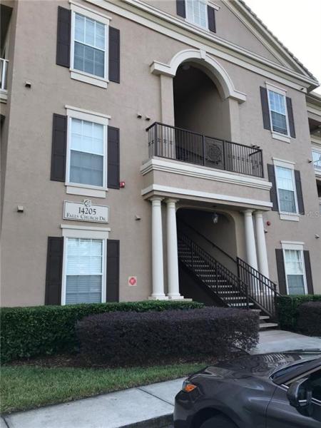 CAPRI AT HUNTERS CREEK CONDO