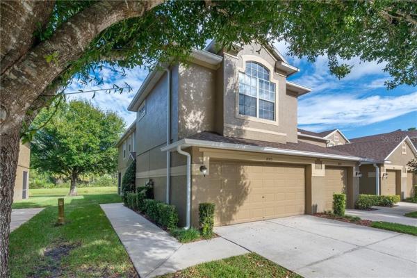 PROMENADE TWNHM/WEST MEADO