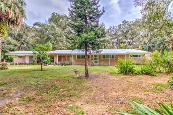 THOUSAND OAKS EXECUTIVE ESTATES