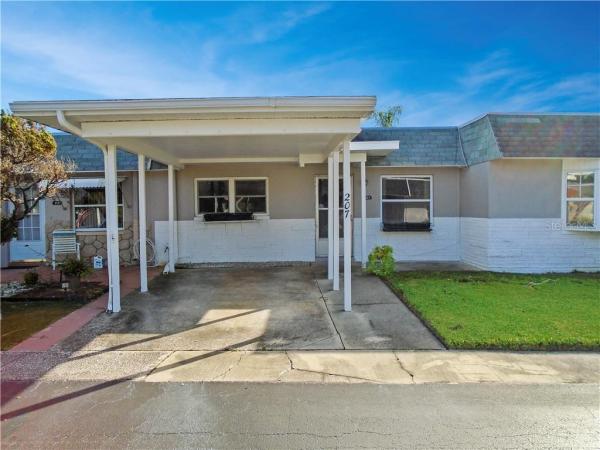 SKYE LOCH VILLAS UNREC