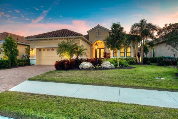 COUNTRY CLUB EAST AT LWR SUBPH SS AKA HI