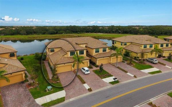 COACH HOMES AT RIVER STRAND PH 9 OR2583/