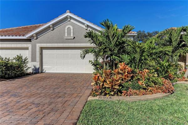 MIRABELLA AT VILLAGE GREEN