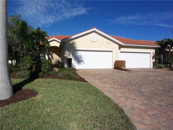 VILLA GRANDE AT BURNT STORE ISLES