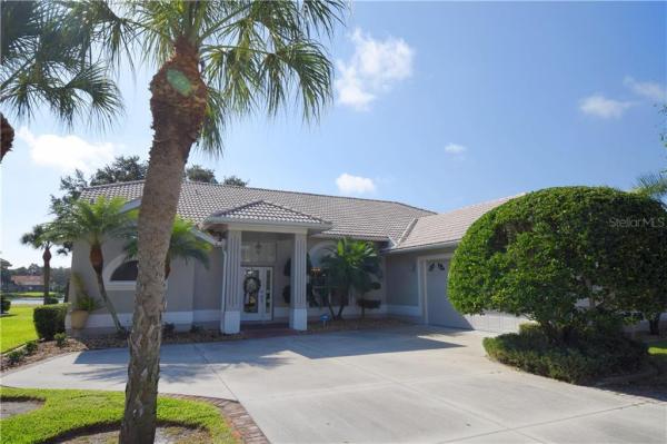 HIDDEN LAKES CLUB PH 1