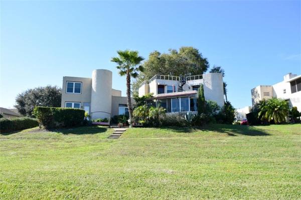 EN COURTE GREEN FIRST ADD