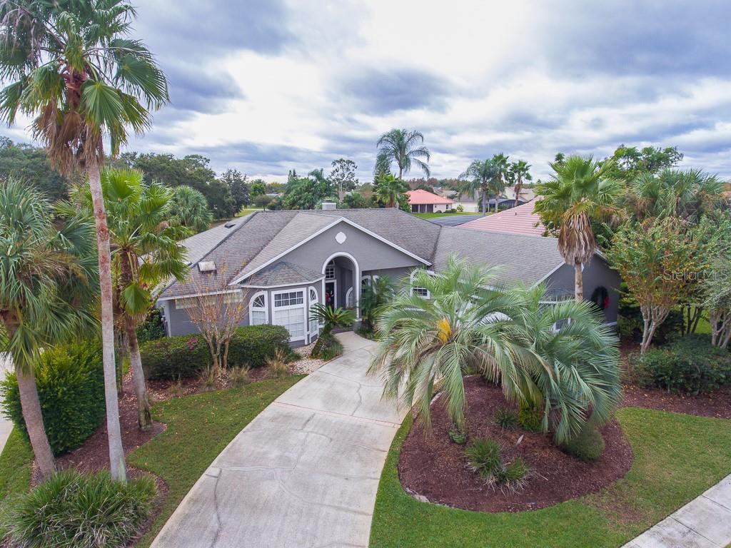 HUNTERS CREEK - фото