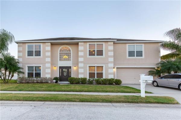 HART LAKE COVE PH 01