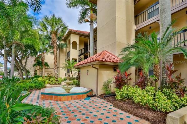 AUDUBON CONDO AT FEATHER SOUND