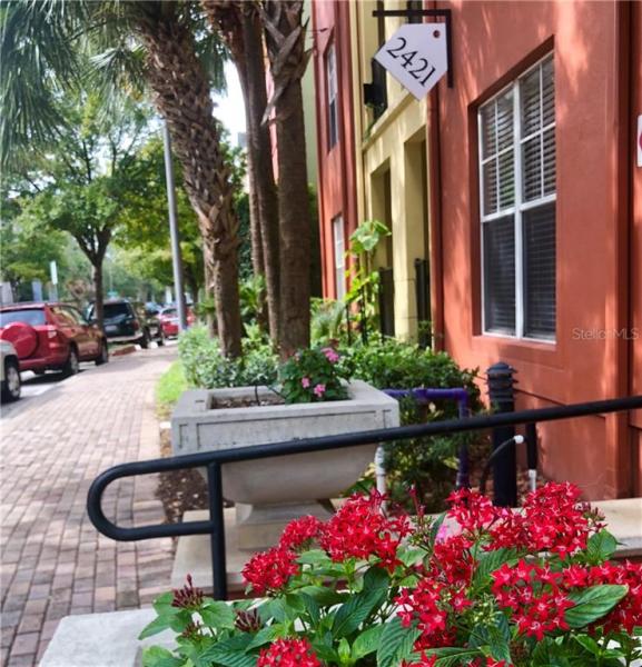 MADISON SOHO 2 CONDOS