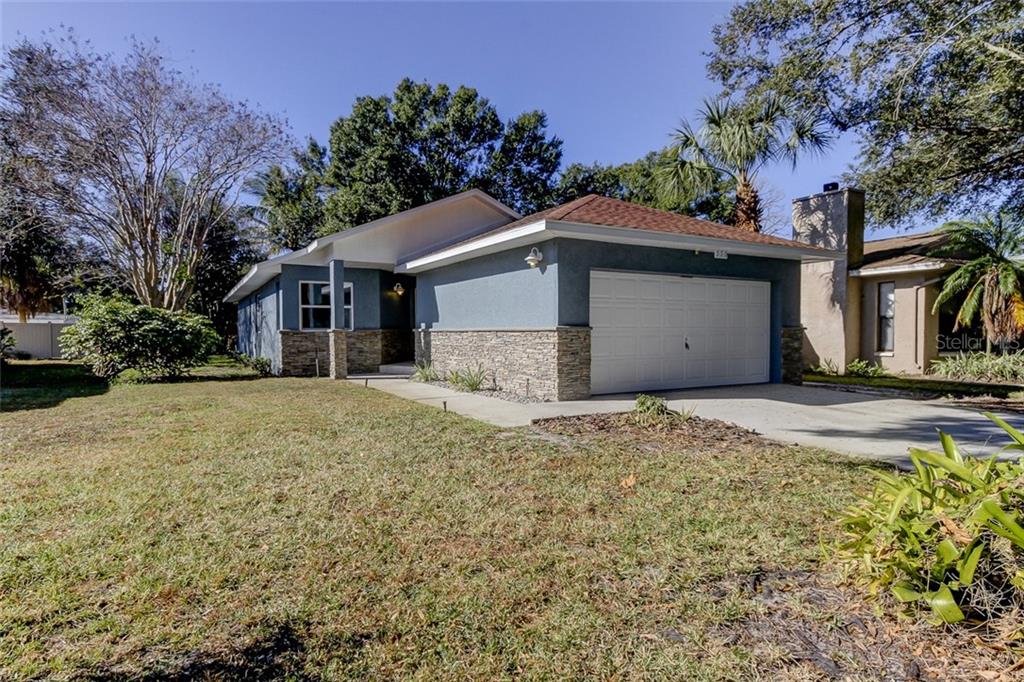 NORTH ST PETERSBURG - фото