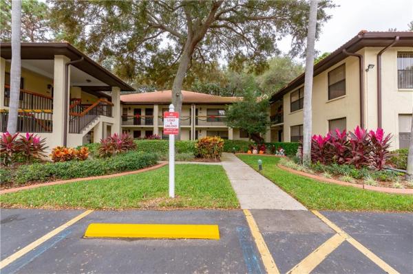 HAMMOCK PINE VILLAGE