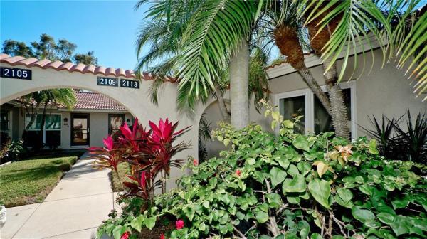 WOODSIDE VILLAGE WEST