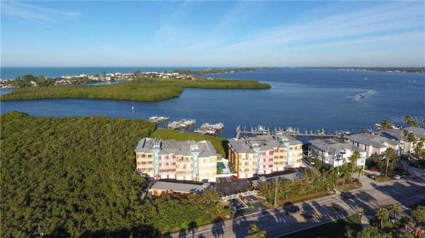 HARBOURVIEW CONDOMINIUM