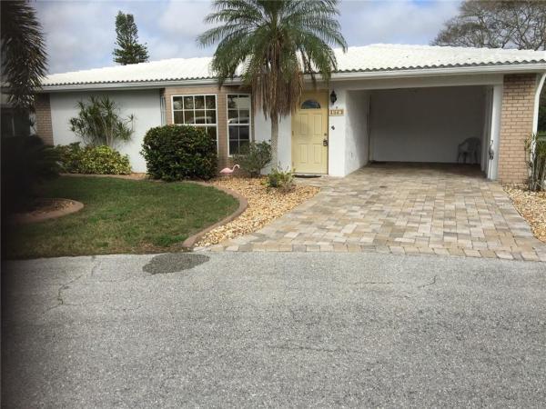 CIRCLE WOODS OF VENICE 1