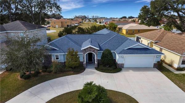 VILLAGES OF PARKWOOD