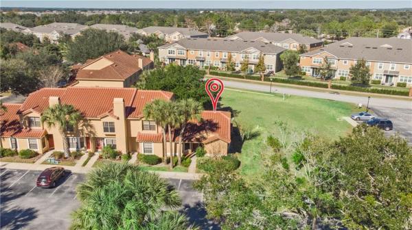 GREENBROOK VILLAS AT ERROL ESTS CONDO 1