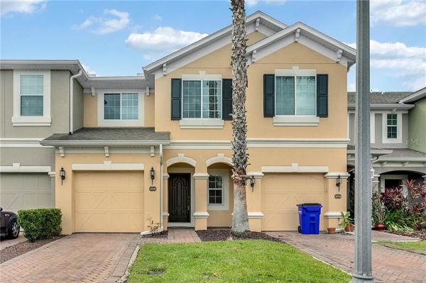 VIA LAGO/HANGING MOSS PH 09