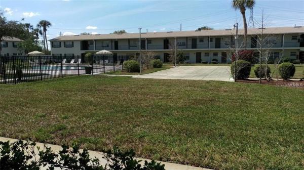 SILVER PINES GOLF VILLAGE CONDO