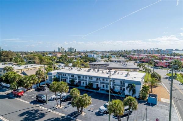 SUNSET PLAZA EAST APTS CONDO