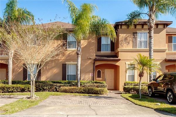 REGAL PALMS AT HIGHLAND RESERVE