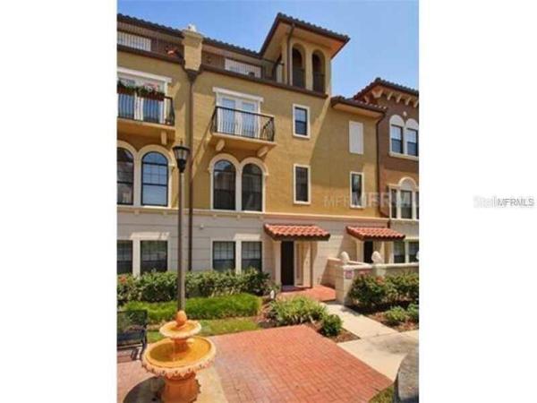 FOUNTAIN PARKE AT LAKE MARY