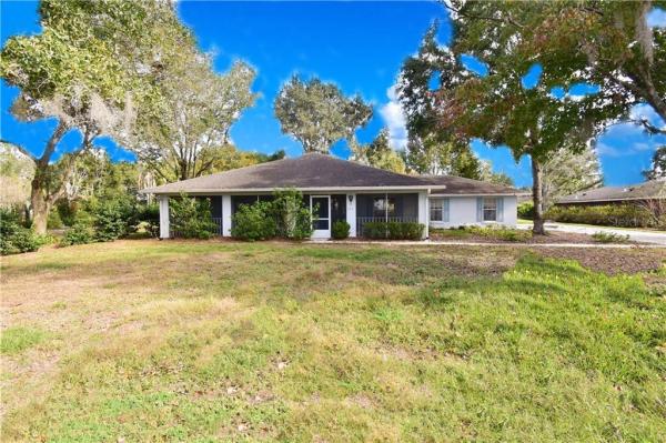 LAKE HAMILTON BEACHES