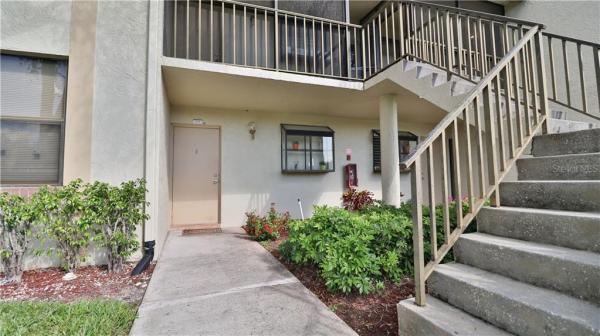 CLUB AT FEATHER SOUND THE CONDO