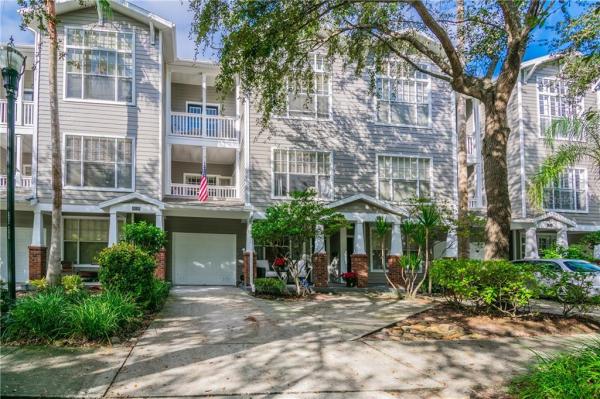 HYDE PARK WALK A CONDO