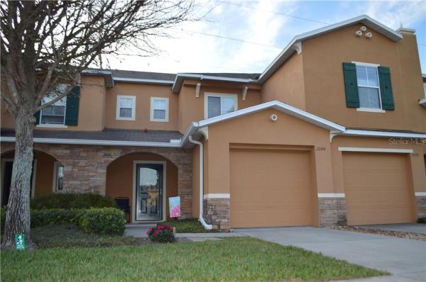 SUNSET POINTE TWNHMS