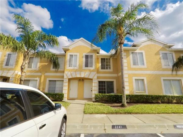 PROVIDENCE TWNHM A B C&D