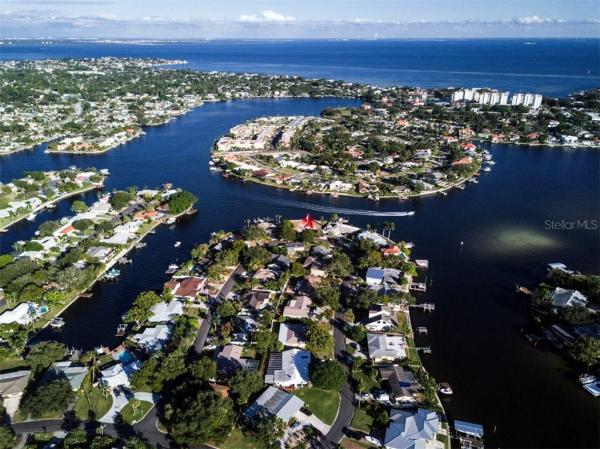 NORTH EAST PARK SHORES