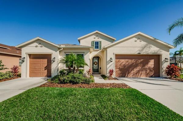 VILLAGES OF TRINITY LAKES