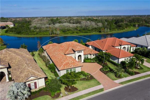 COUNTRY CLUB EAST AT LAKEWOOD RANCH