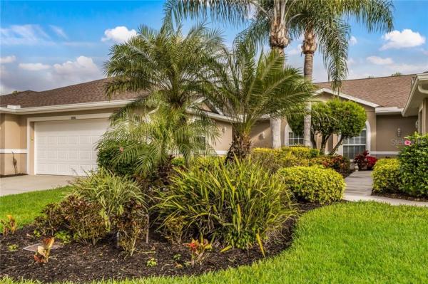 HERITAGE OAKS GOLF & COUNTRY CLUB