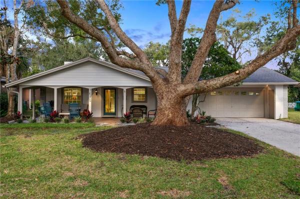 FLORA PARK FIRST ADD