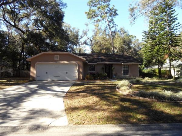 COUNTRY CREEK THE GLENS AT