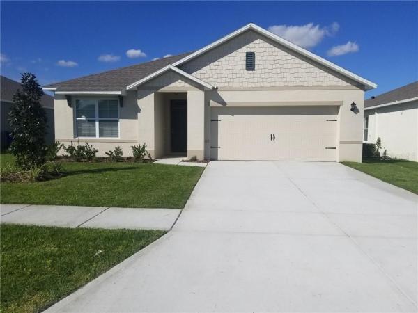 COUNTRY WALK OF WINTER HAVEN