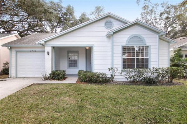 FRANKLIN SQUARE EAST