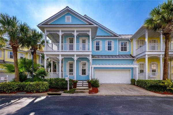 KEYS AT HARBOUR ISLAND