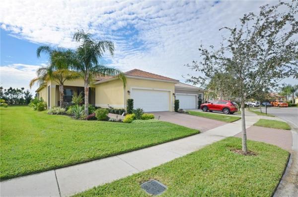 VALENCIA LAKES #H PH 2