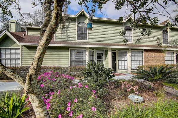 QUAIL HOLLOW ESTATES UNREC SUB