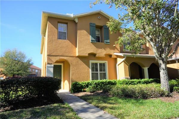 ST CHARLES PLACE PH 05