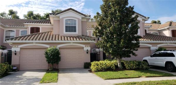 COACHMAN RESERVE CONDO