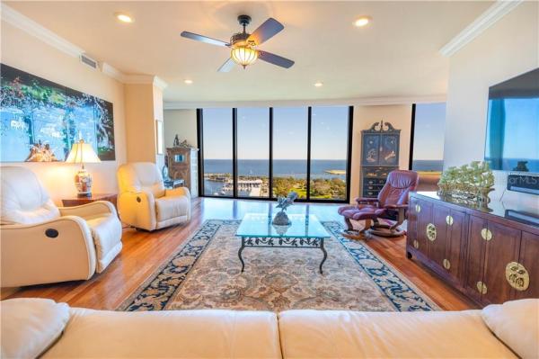 BAYFRONT TOWER CONDO