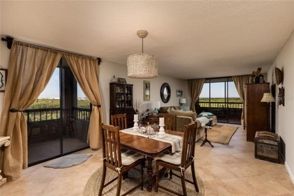 FEATHER POINTE I CONDO